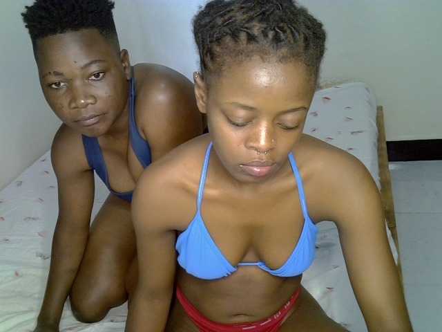 LovebirdsLive-1 – webcam model profile photo