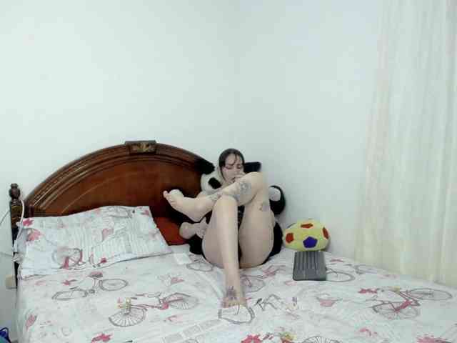 ambarjacksonn webcam