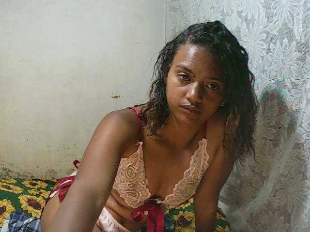 Amelliiah webcam bongacams model stream image