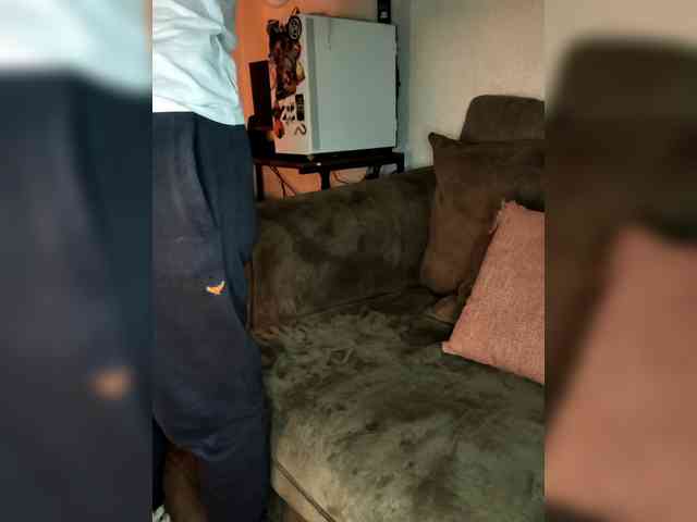 KinkyCoupleX1 webcam