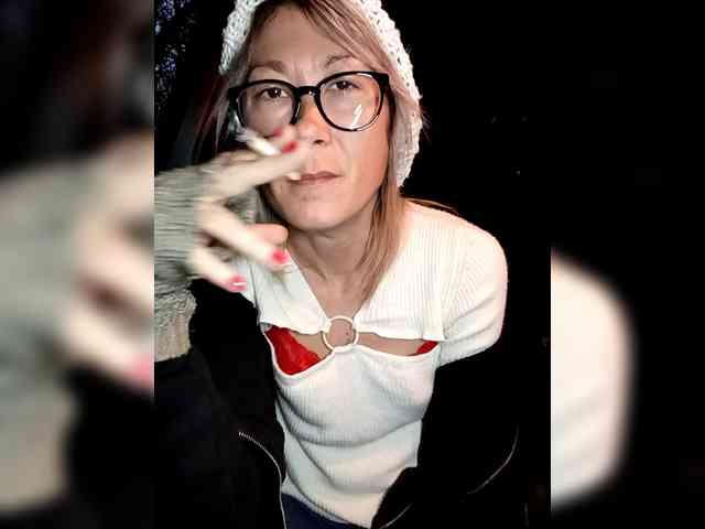 Timide-girl7 Live Webcam on BongaCams