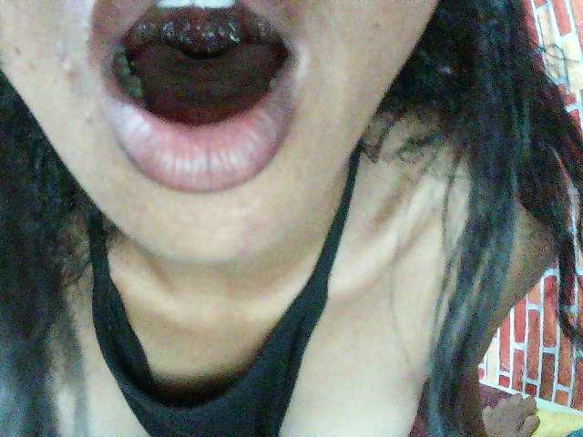 Profile and Statistics for Poussie on BongaCams