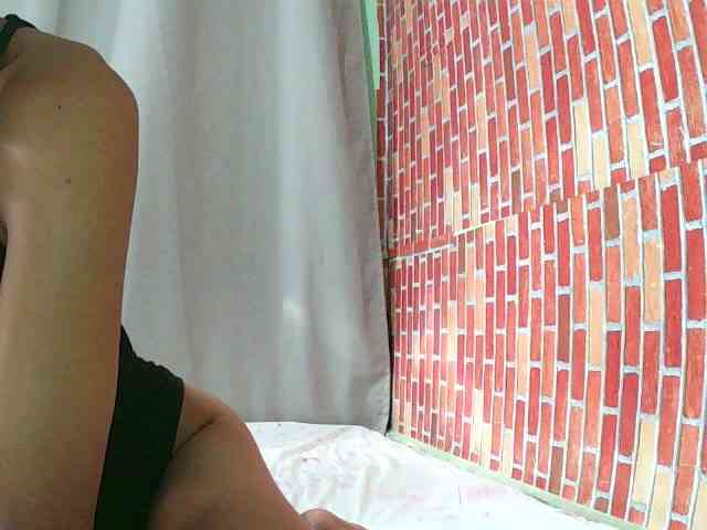 Poussie Live Webcam on BongaCams