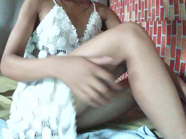 Poussie Live Webcam on BongaCams