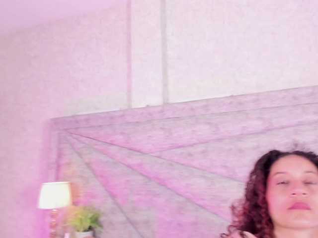  PamelaEvans chat room