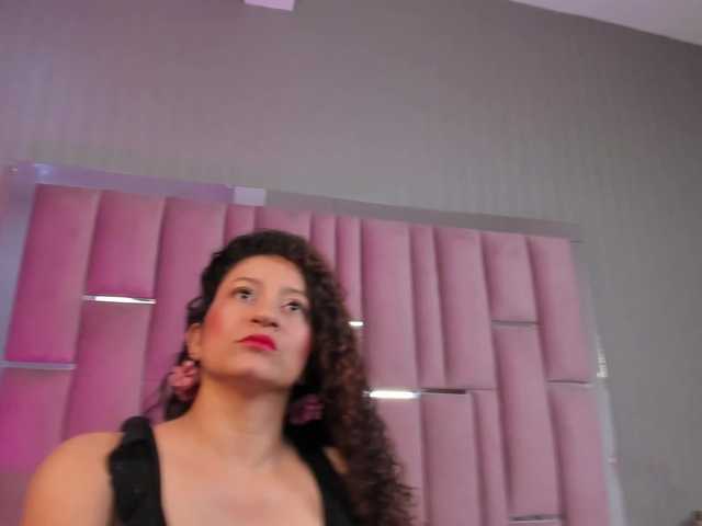 PamelaEvans – webcam model profile photo