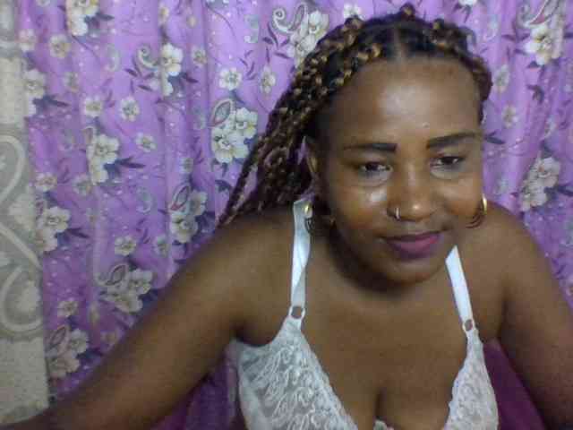 Aldah1 Live Webcam on BongaCams