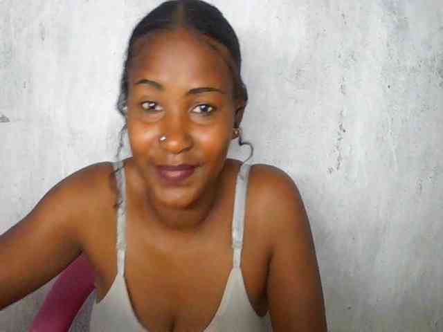 Aldah1 Live Webcam on BongaCams