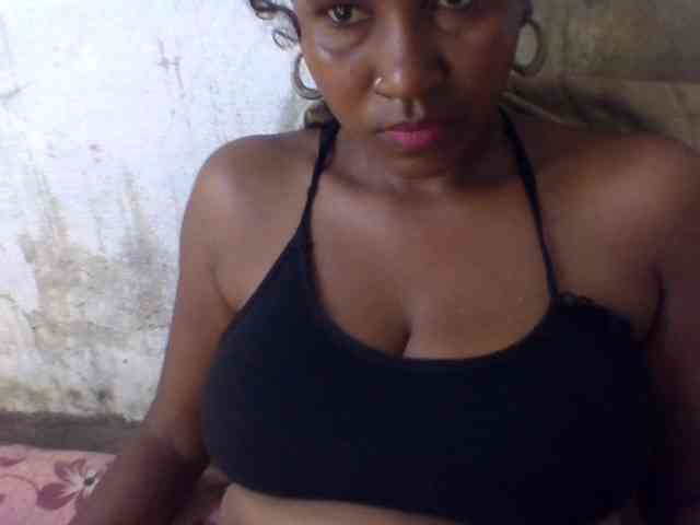 nude live chat Aldah1