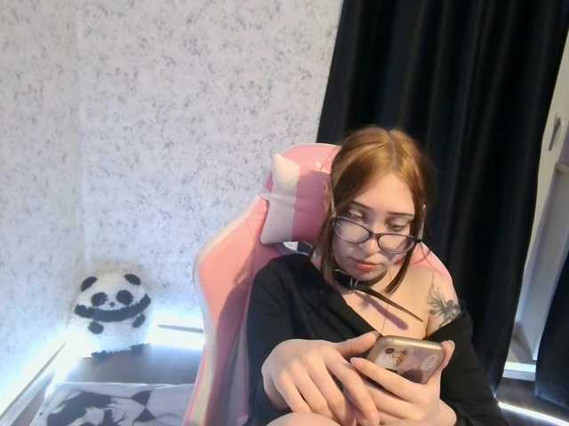 SweetLulyX's BongaCams show and profile