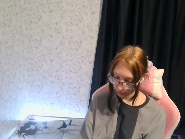 SweetLulyX's BongaCams show and profile