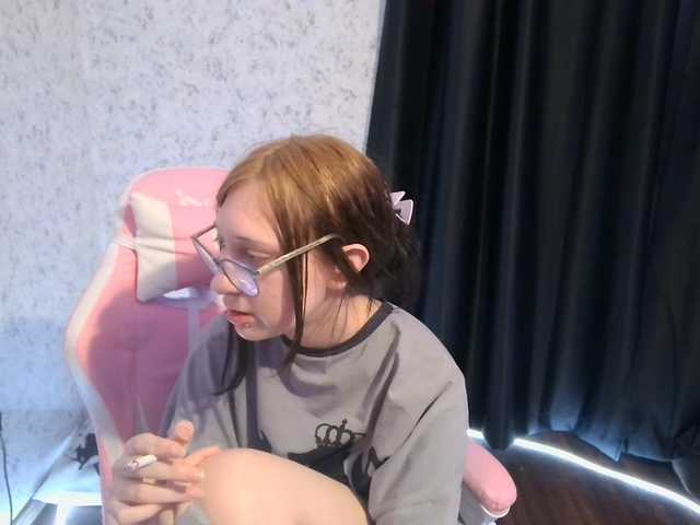 SweetLulyX's BongaCams show and profile