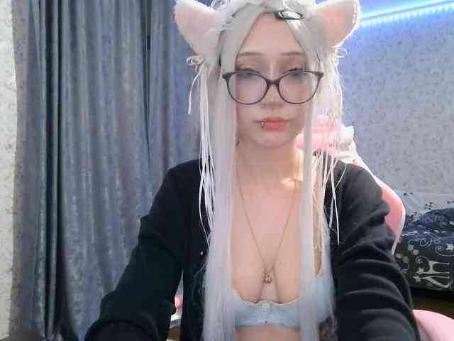 SweetLulyX webcam