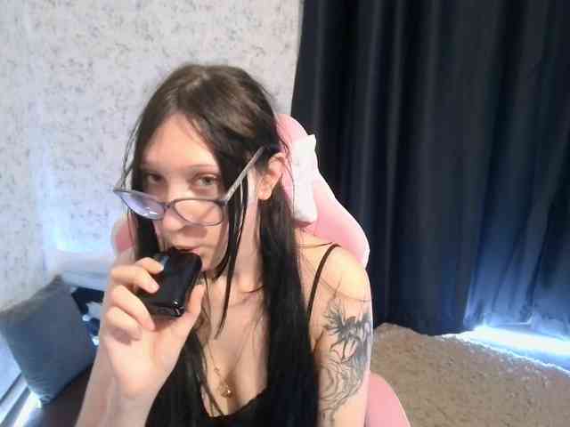 SweetLulyX webcam