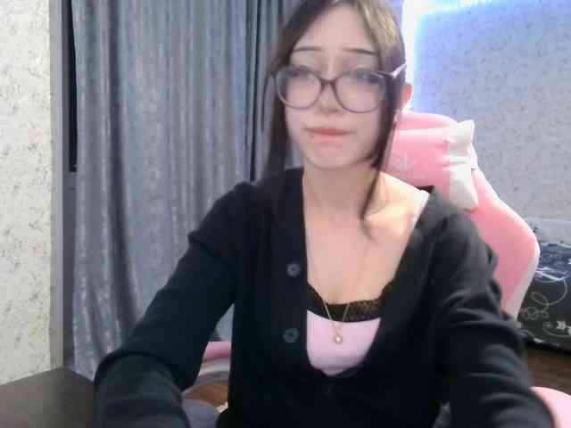 SweetLulyX webcam