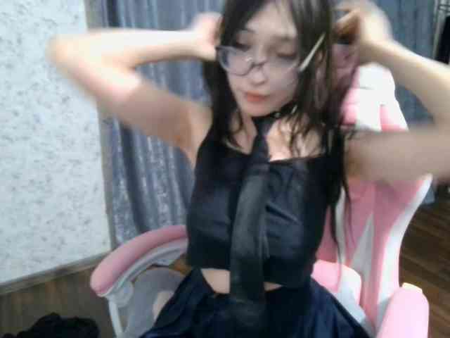 SweetLulyX webcam