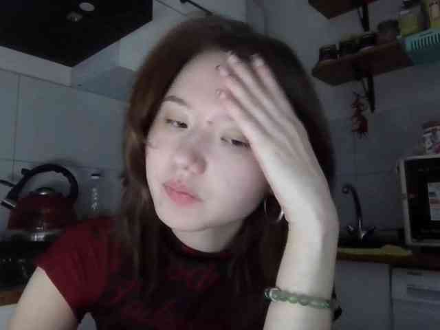 GlennisSarvis Live Webcam on BongaCams