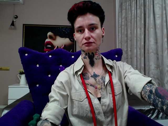 KennysXX's BongaCams show and profile