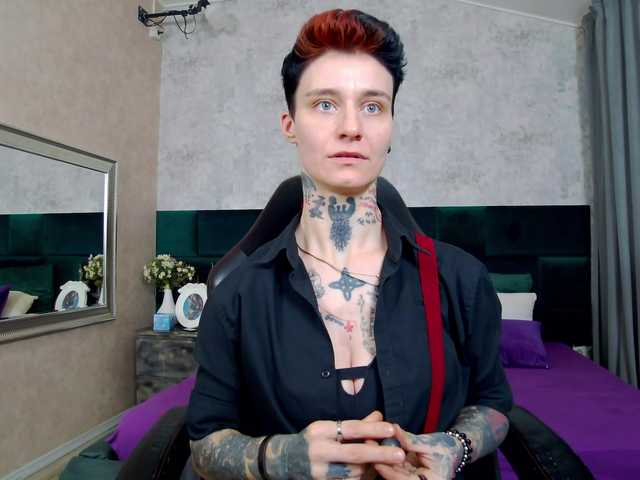 KennysXX's BongaCams show and profile