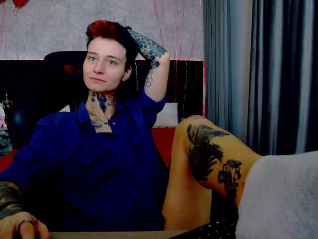 KennysXX's BongaCams show and profile