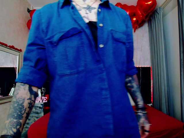 KennysXX's BongaCams show and profile