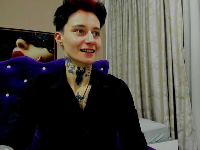 KennysXX's BongaCams show and profile