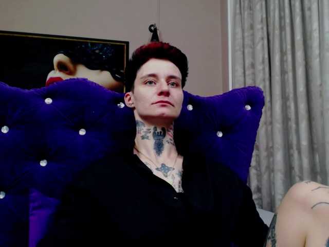 KennysXX's BongaCams show and profile