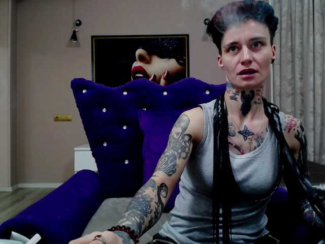 KennysXX's BongaCams show and profile