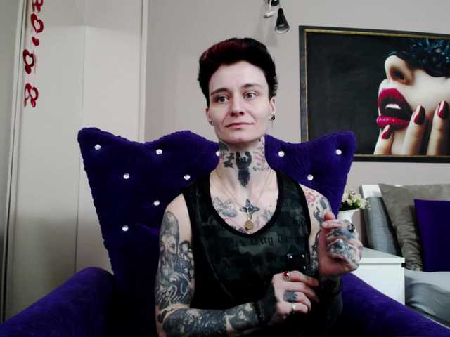 KennysXX's BongaCams show and profile