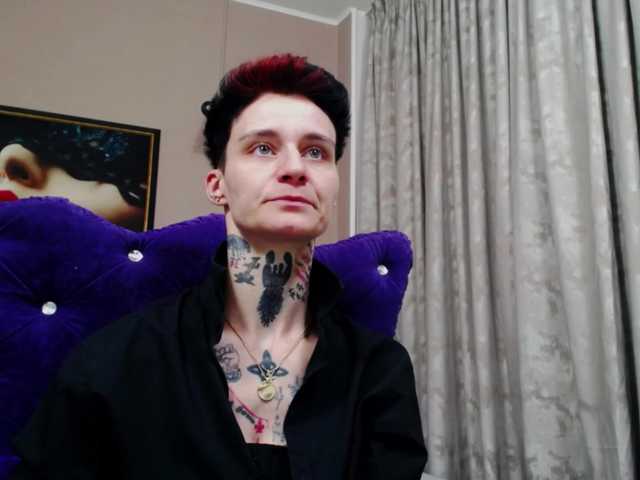 KennysXX's BongaCams show and profile