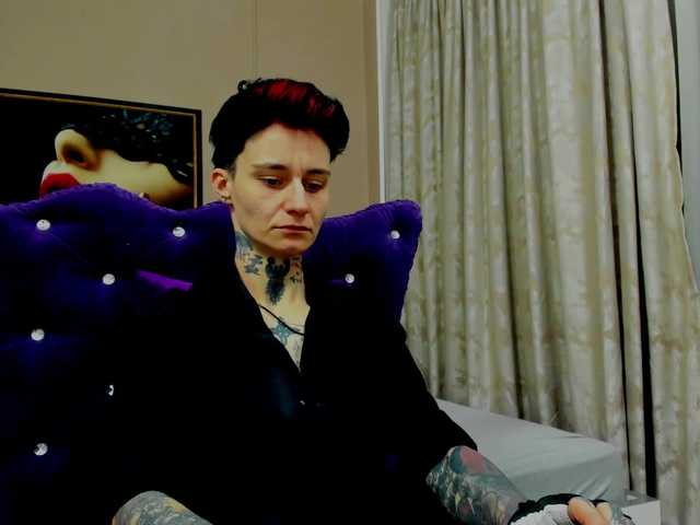 KennysXX's BongaCams show and profile