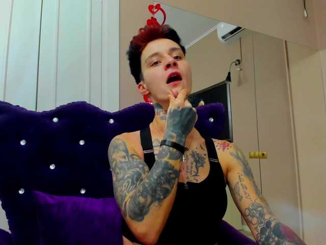 KennysXX webcam bongacams model stream image