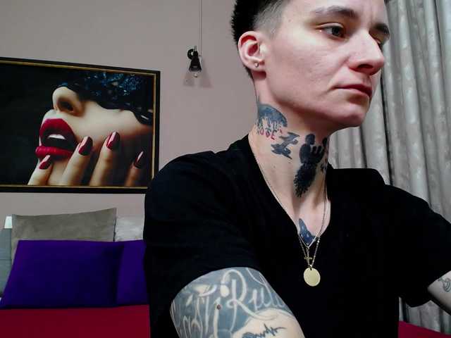 KennysXX's BongaCams show and profile