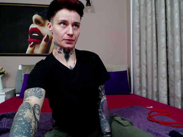 KennysXX's BongaCams show and profile