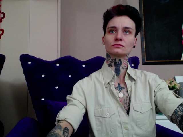 KennysXX's BongaCams show and profile