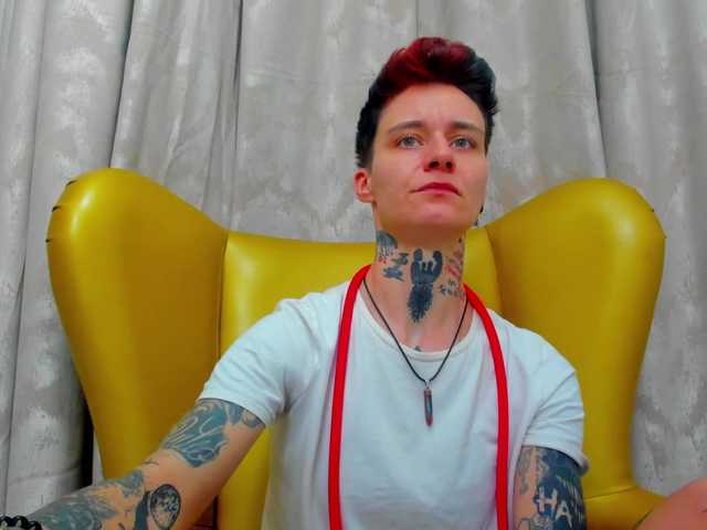 KennysXX's BongaCams show and profile