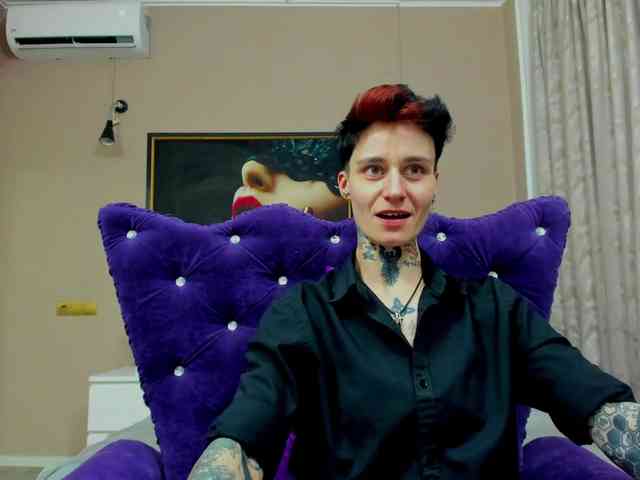 KennysXX Live Webcam on BongaCams