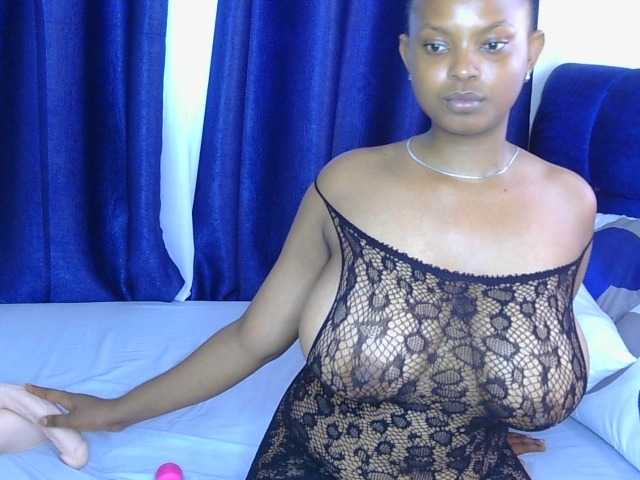 Lucky-sexxy from BongaCams is Freechat