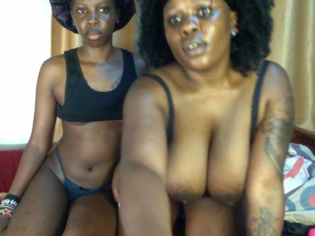 Sweetcandy221 from BongaCams