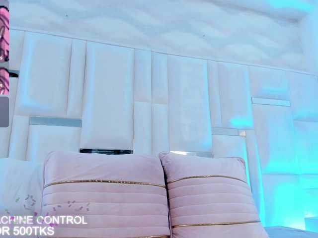 im-molly-angel's BongaCams show and profile