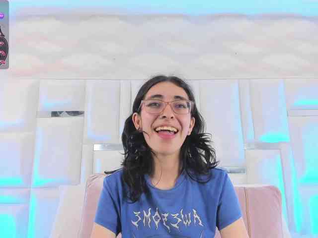 im-molly-angel Live Webcam on BongaCams