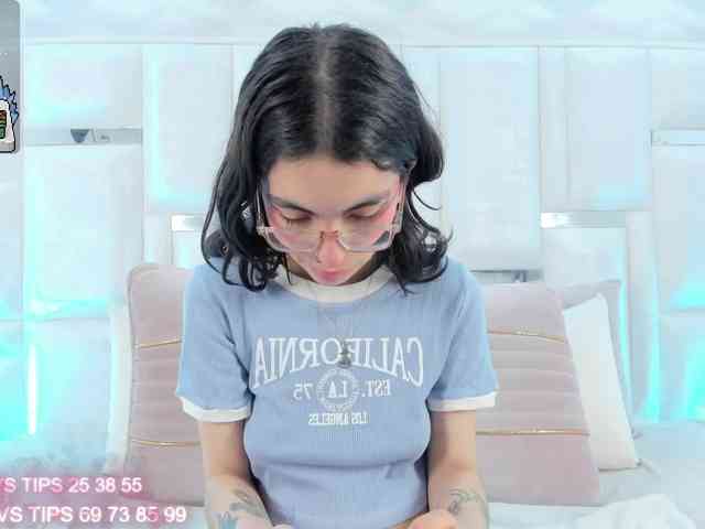 im-molly-angel webcam