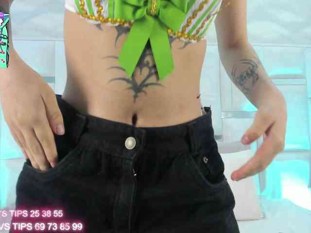 im-molly-angel im-molly-angel