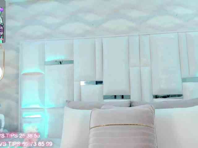 im-molly-angel im-molly-angel