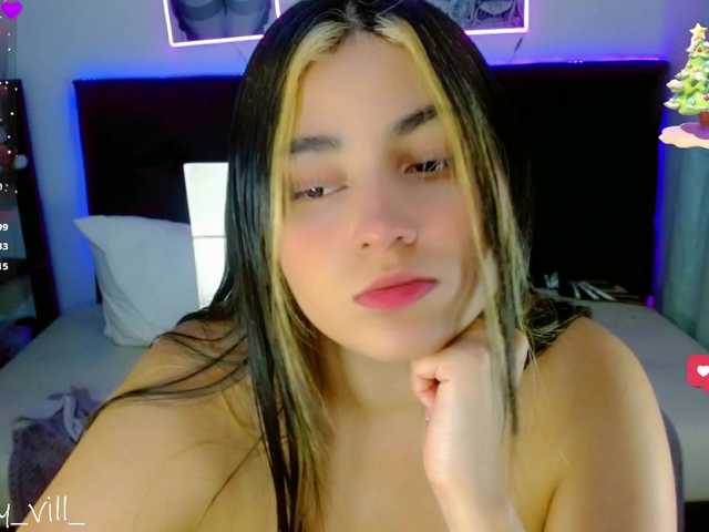  Emily-vill chat room