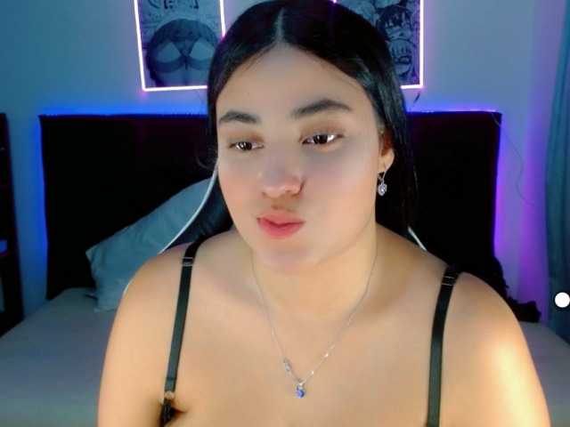 Emily-vill's BongaCams show and profile
