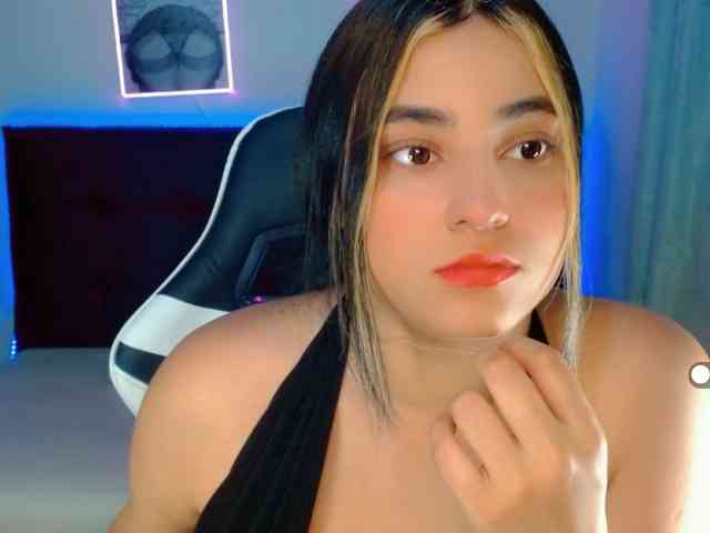 Emily-vill Emily-vill