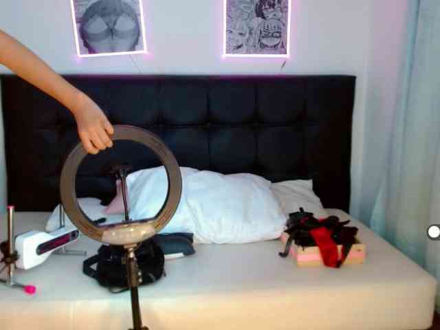 Emily-vill Emily-vill