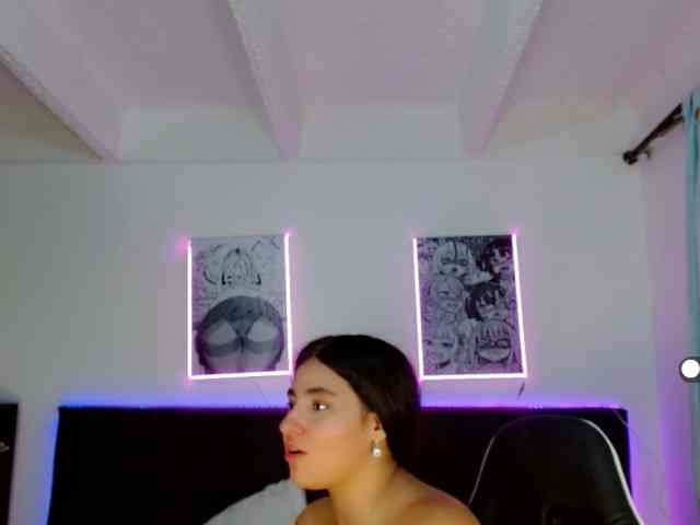 Emily-vill webcam