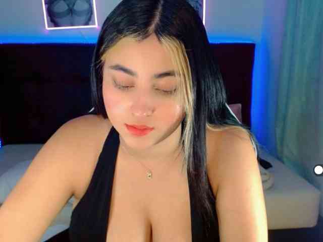 Emily-vill webcam